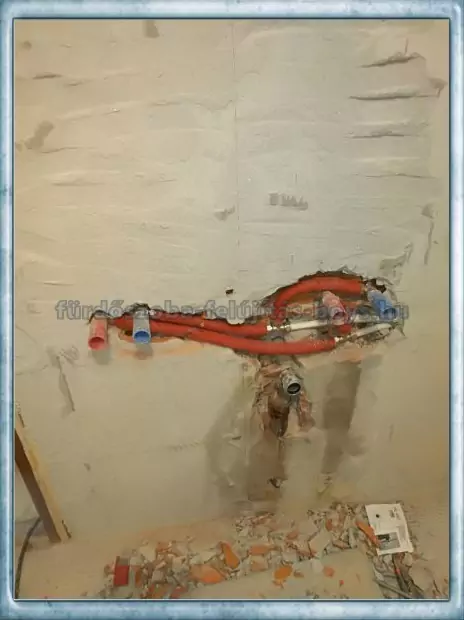 mosdó áthelyezés vizszerelés munkái